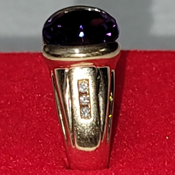 14k Yellow Gold Amethyst Solitaire Cocktail Ring W/ Diamond Accents 14.16 $1300 - Picture 2 of 11